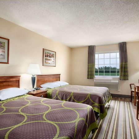 Super 8 By Wyndham Grayville Dış mekan fotoğraf